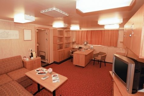 Arktika Suite