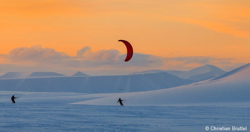 006-Christian-Bruttel-Midnightsun-kiting