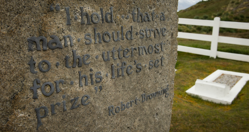 gravesite-1