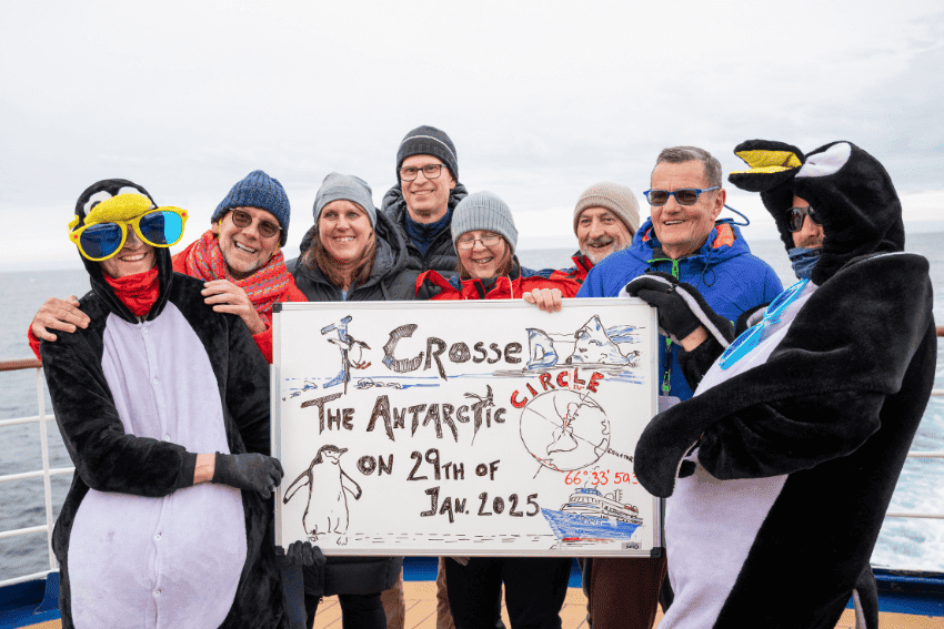 5-Antarctic_Expedition_Cruise Season_.png 5-Antarctic_Expedition_Cruise Season_.png