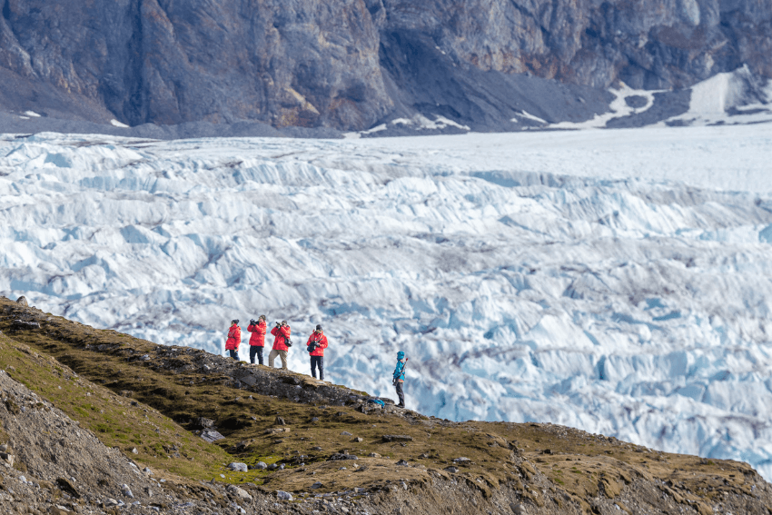 Spitzbergen-Regeln-3-Expeditions-Schiff-Eisbaer-Regeln